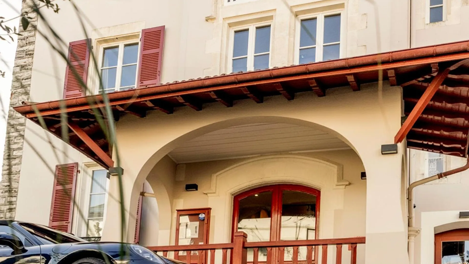 Séjourner au Centre de Biarritz : 2 Hôtels Très Bien Notés pour la Propreté